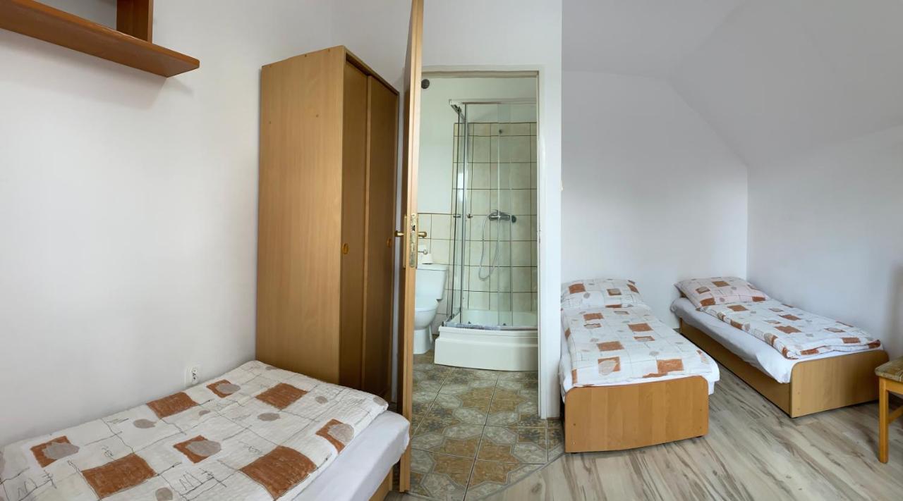 Apartamento Donata Rewal Exterior foto