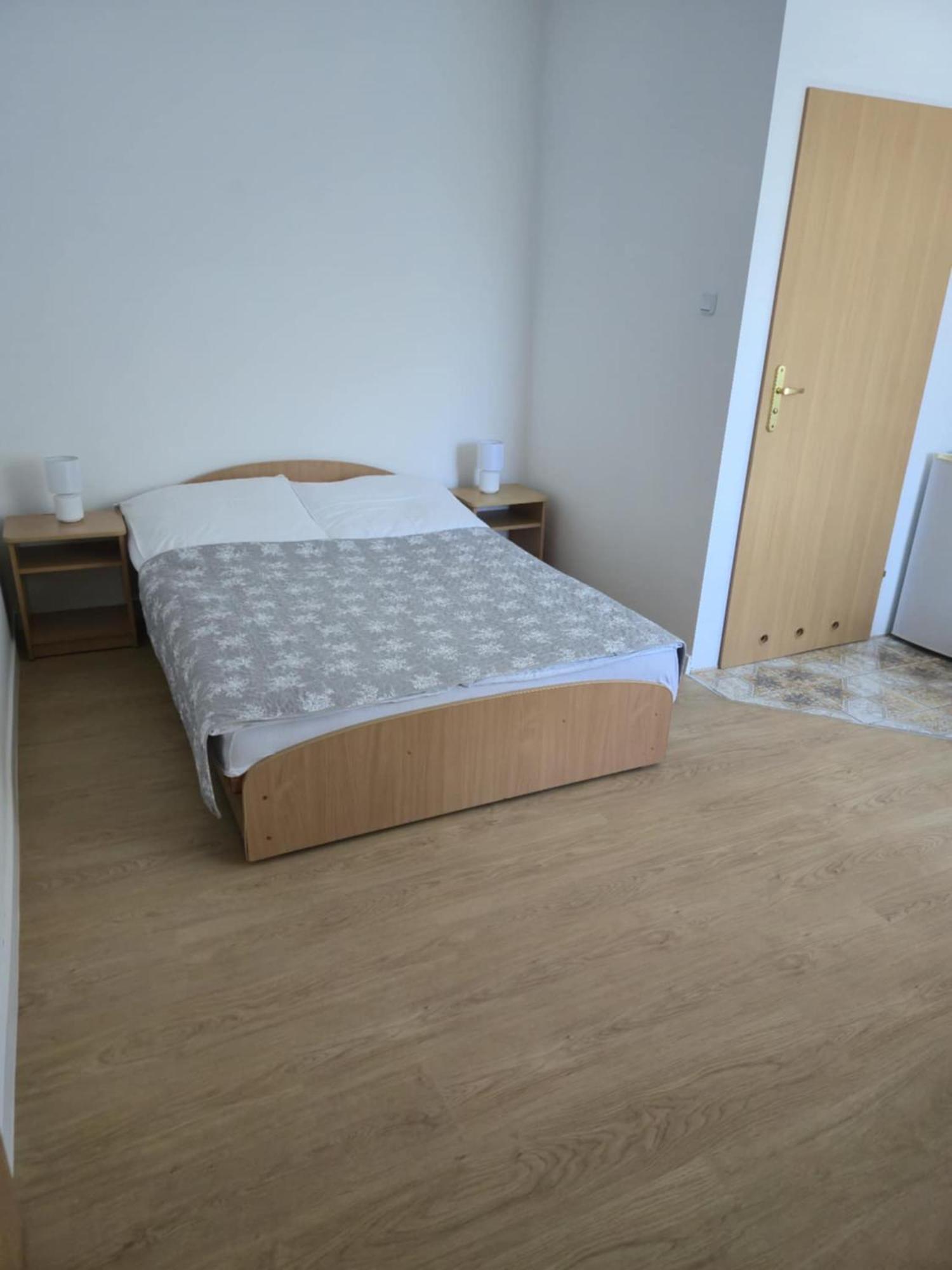 Apartamento Donata Rewal Exterior foto